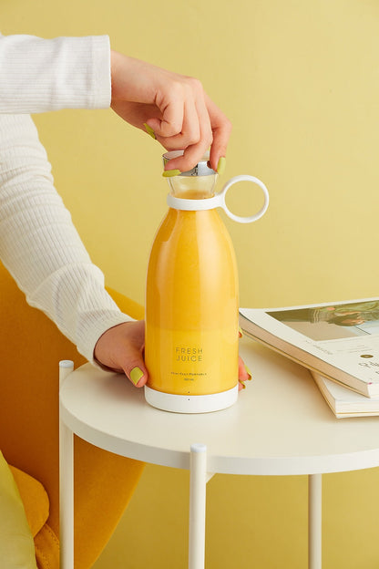 Portable Electric Blender Bottle – USB Rechargeable Smoothie Shaker On the Go