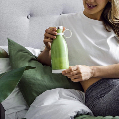 Portable Electric Blender Bottle – USB Rechargeable Smoothie Shaker On the Go